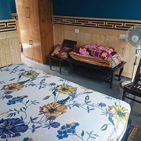 Wanderers Homestay -All Mountain Facing Rooms Kalpa Ngoại thất bức ảnh