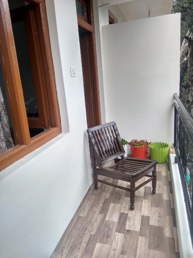 Wanderers Homestay -All Mountain Facing Rooms Kalpa Ngoại thất bức ảnh